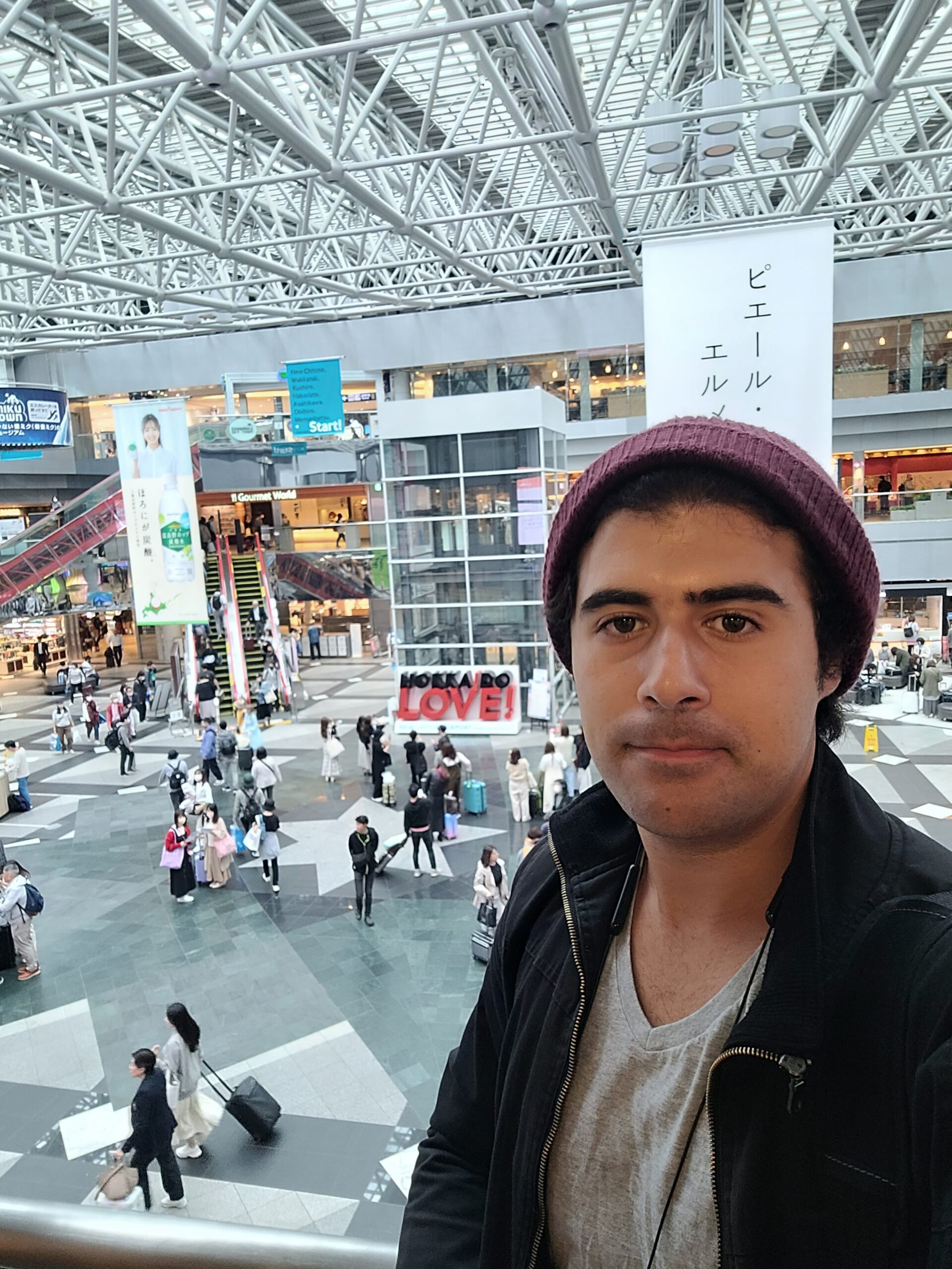 Exploring New Chitose Airport – my last moments in Sapporo