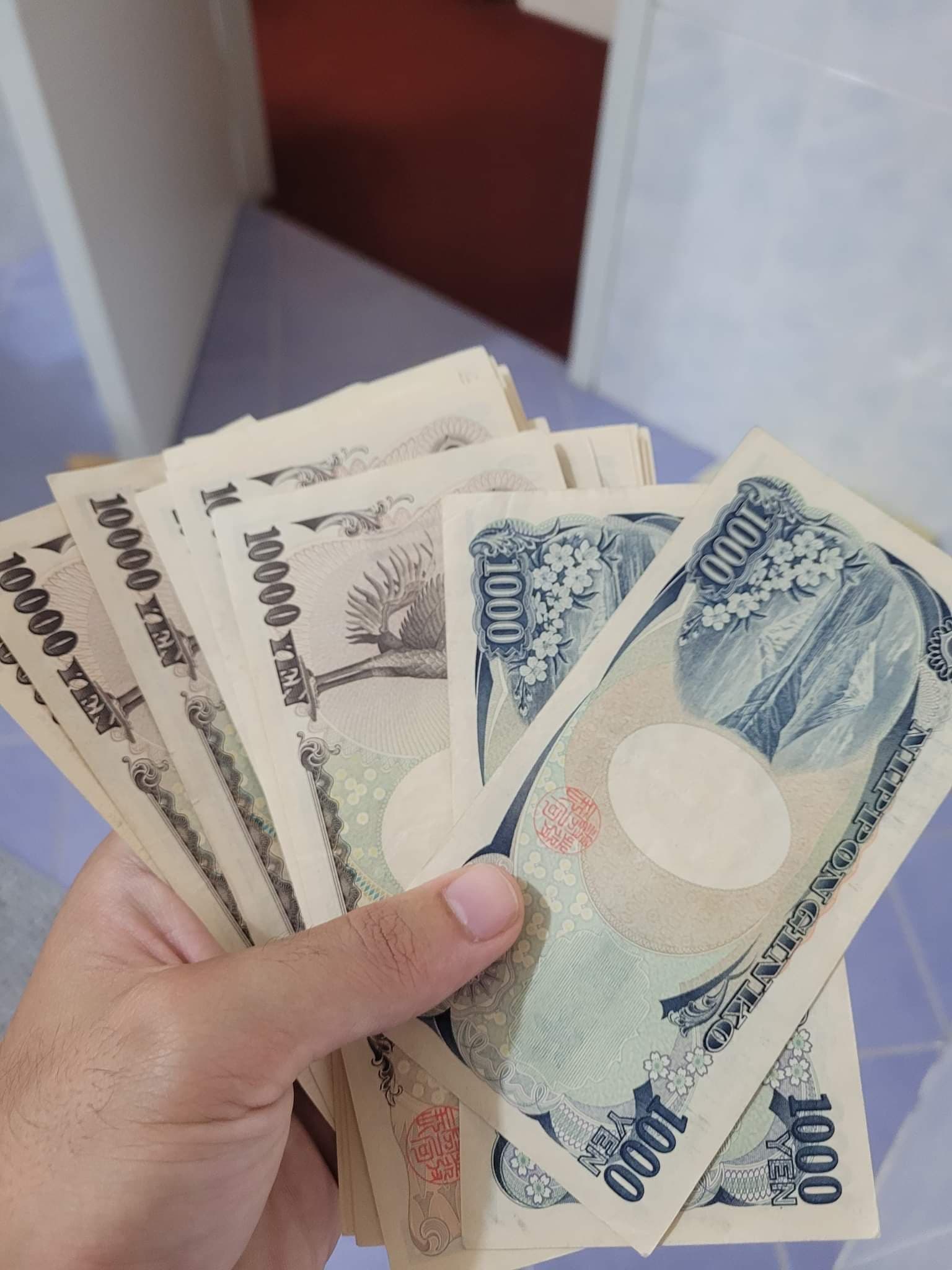 How much cash should you bring for a trip to Japan?