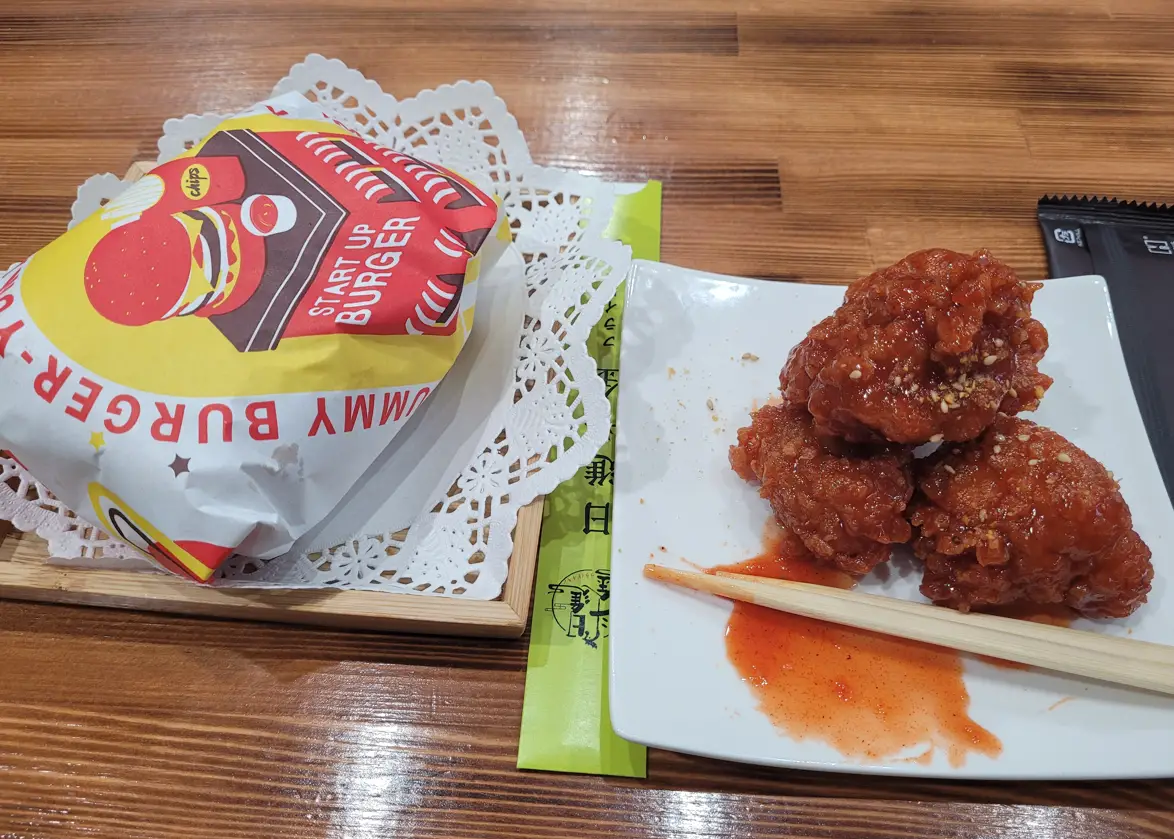 Rikuto’s Place serves up the best fried chicken and burgers in Osaka