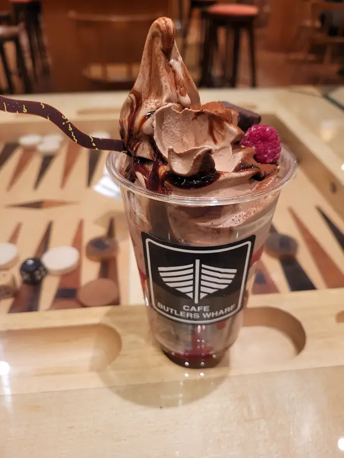 Shiroi Koibito Park’s Butlers Wharf chocolate cafe is a must-visit!