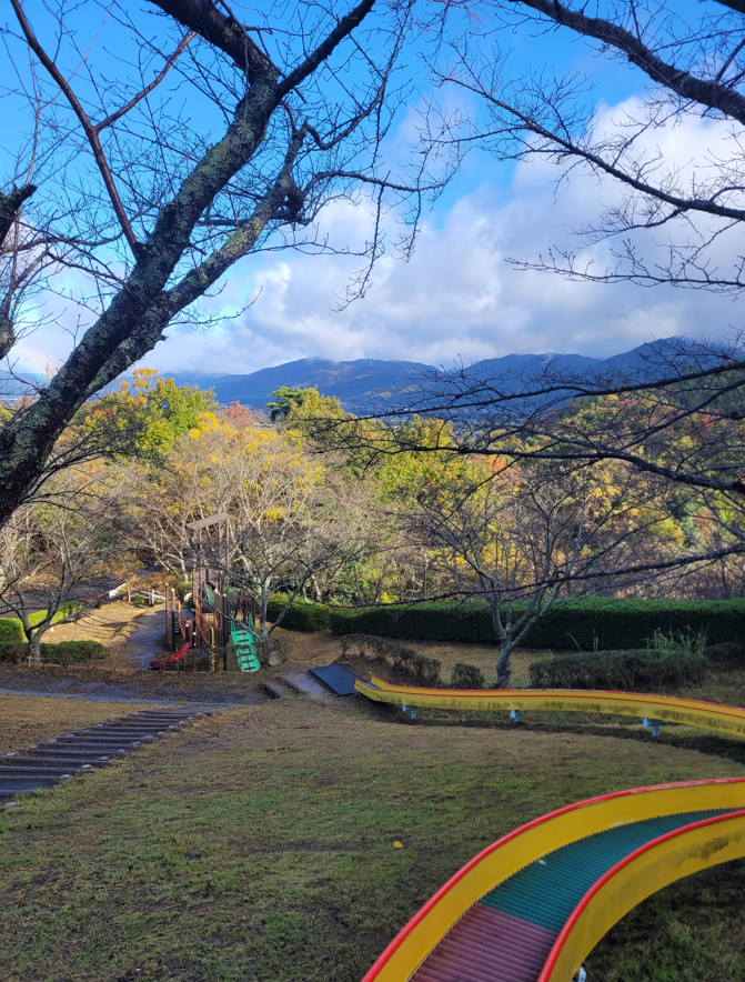 Kameoka’s Asobi No Oka is the most scenic playground in Kyoto!
