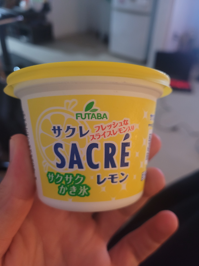 Trying FamilyMart’s most refreshing treats